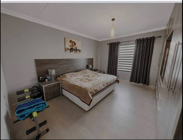 2 bed property for sale in RYNFIELD AH